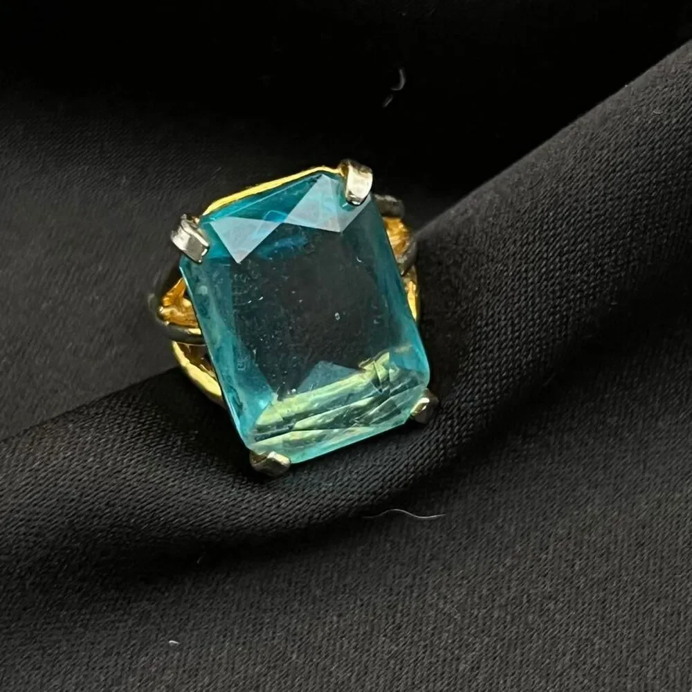 Vintage 1940s Cocktail Ring Costume Jewelry Aquamarine-Look Stone Adjustable